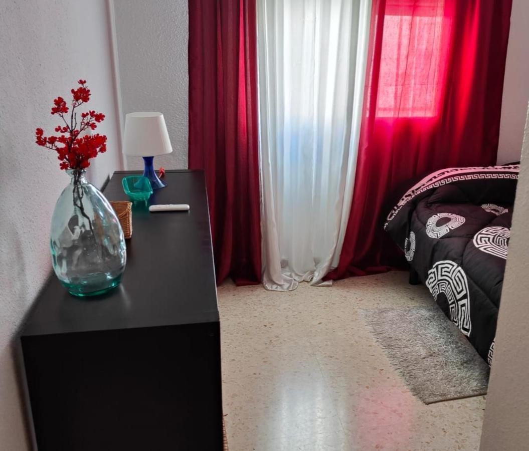 Apartamento frente a Palacio de Congresos (Fibes) Sevilha Quarto foto