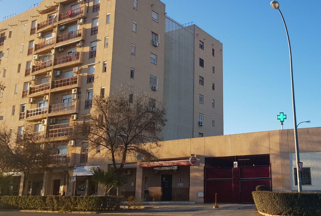 Apartamento frente a Palacio de Congresos (Fibes) Sevilha Exterior foto